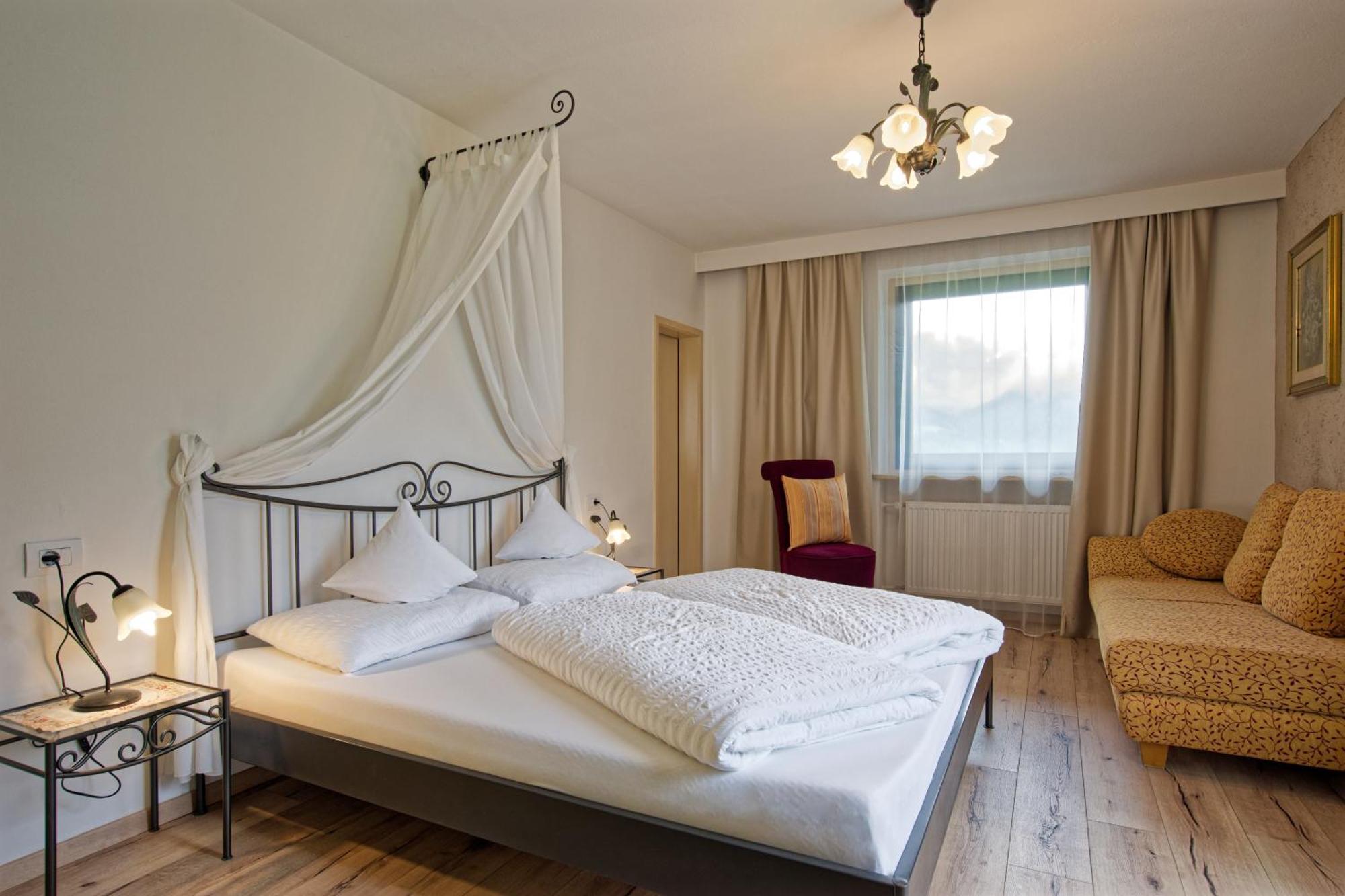 Bergchalet Hotel Reinerhof Рива-ди-Турес Экстерьер фото